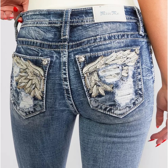 Miss Me Women’s Low Rise Bootcut Split Angel Wings Thick Stitch Jeans Size 29 - Picture 1 of 10